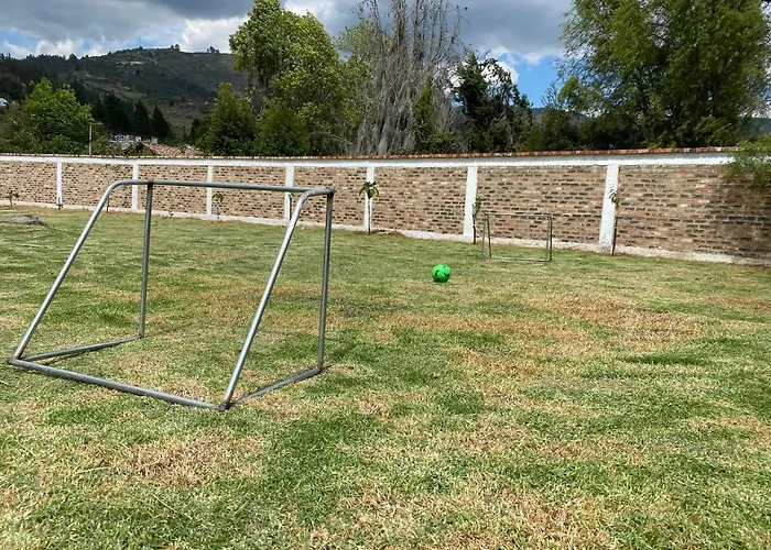 Cabana Con Excelente Ubicacion Y Zona Verde.